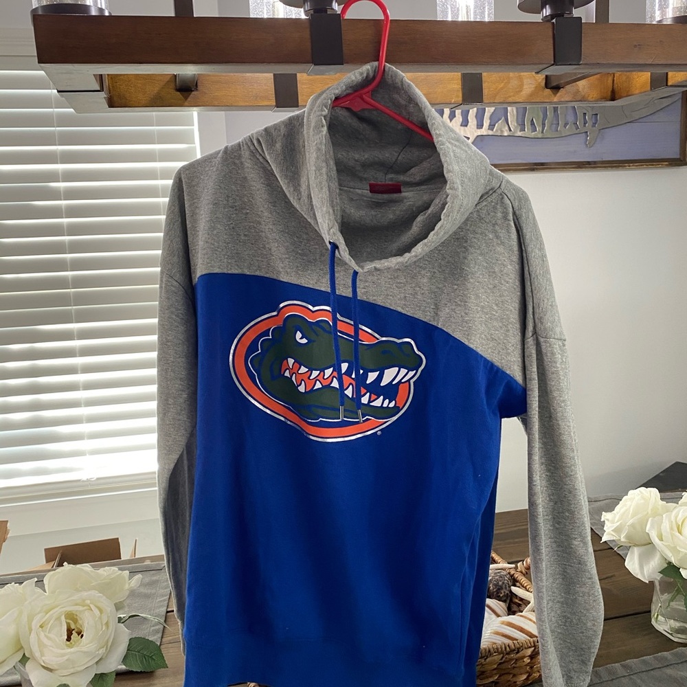 Florida Gators sweatshirt